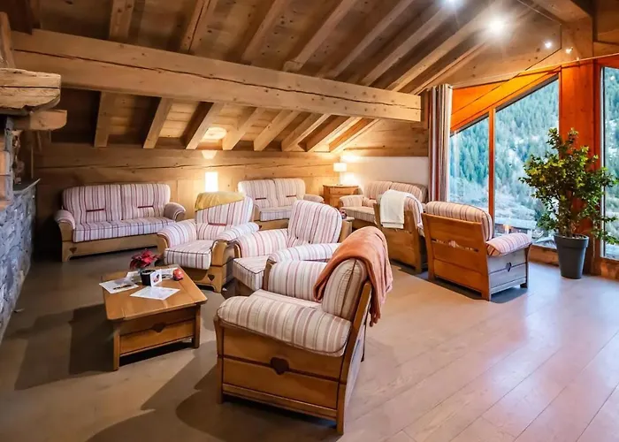 Les Alpages - 2 Pieces Pour 4 Personnes Mae-1303 *